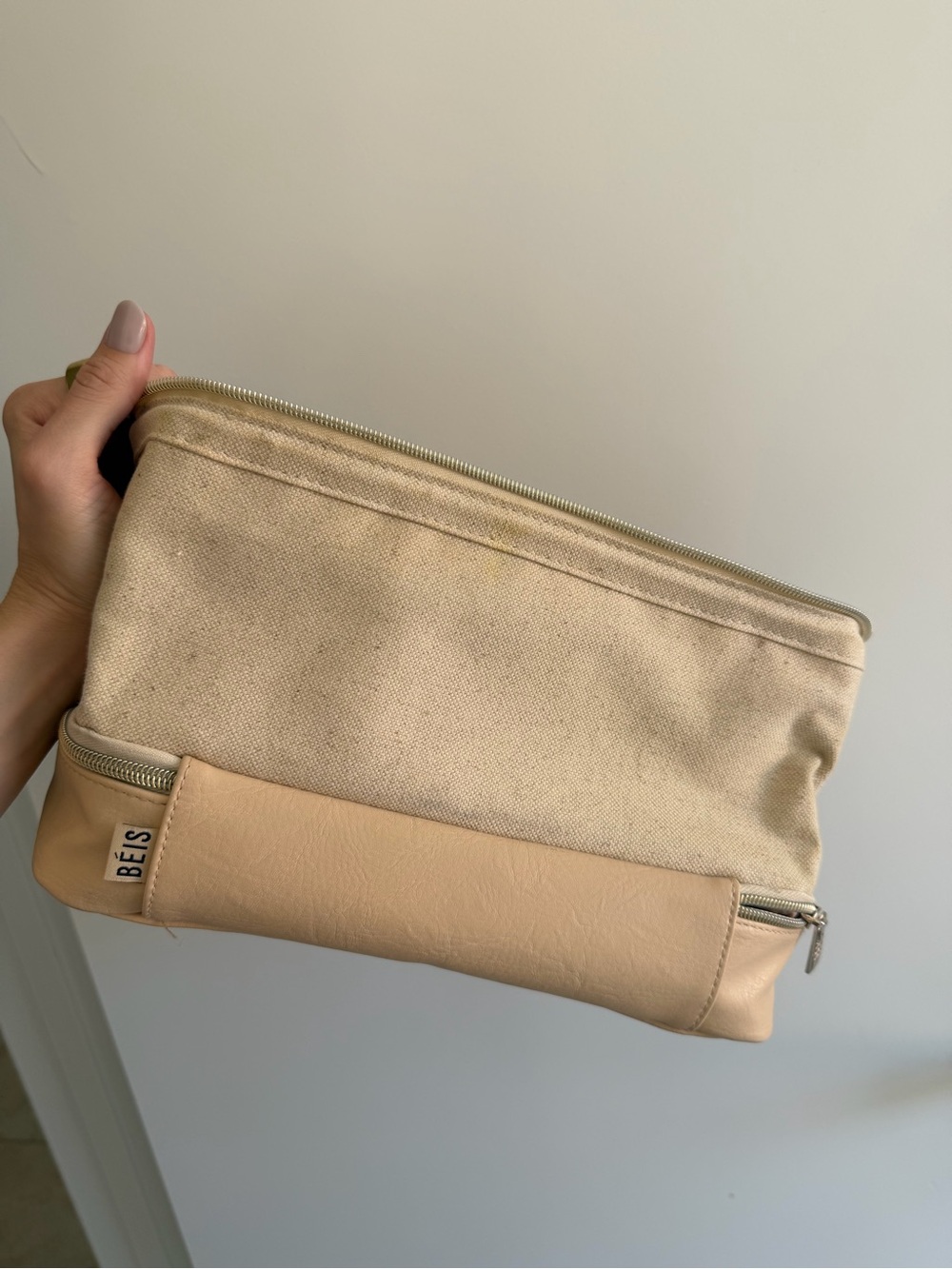 BEIS Dopp Kit Toiletry Bag Makeup Pouch Beige - Picture 4 of 8